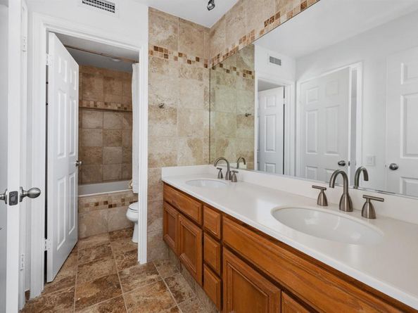13894 Camino Del Suelo, San Diego CA 92129