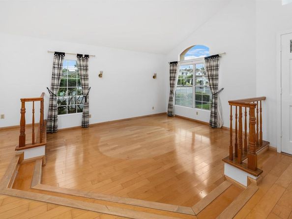 13894 Camino Del Suelo, San Diego CA 92129