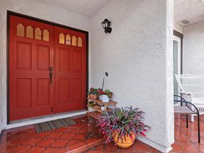 2062 Avenue Of The Trees, Carlsbad CA 92008