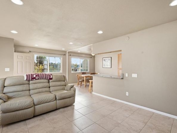 4062 Lewis Street, Oceanside CA 92056