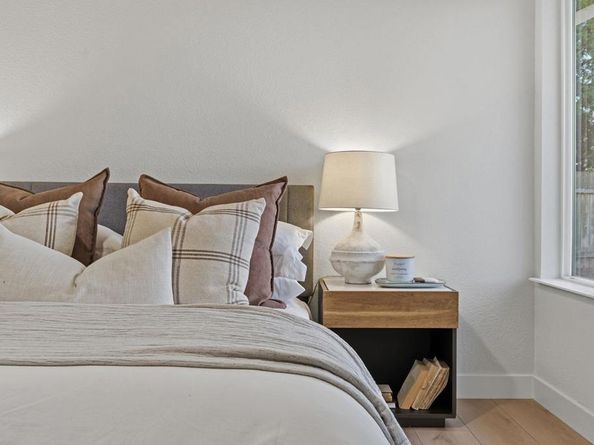 2002 Ladera Court, Carlsbad CA 92009