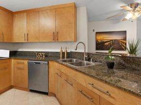 7565 Charmant Dr 512, San Diego CA 92122