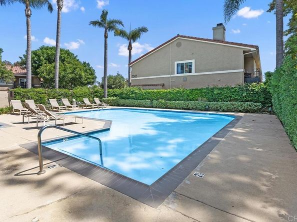 7565 Charmant Dr 512, San Diego CA 92122