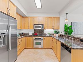 5410 La Jolla Boulevard A102, La Jolla CA 92037