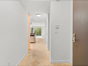 5410 La Jolla Boulevard A102, La Jolla CA 92037