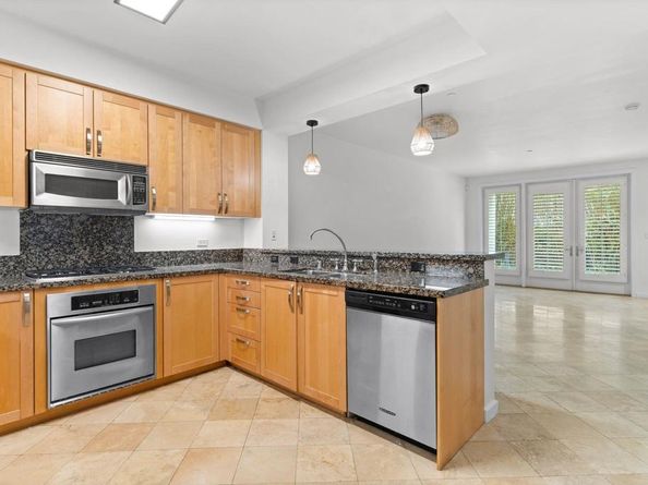 5410 La Jolla Boulevard A102, La Jolla CA 92037