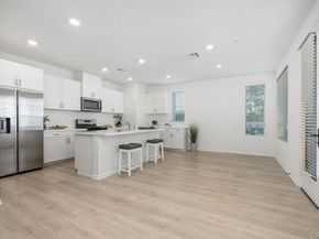 1047 Arrowood Trail, Vista CA 92081