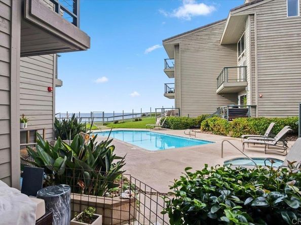 940 Sealane Dr 3, Encinitas CA 92024