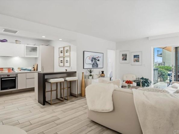 940 Sealane Dr 3, Encinitas CA 92024