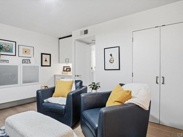 940 Sealane Dr 3, Encinitas CA 92024