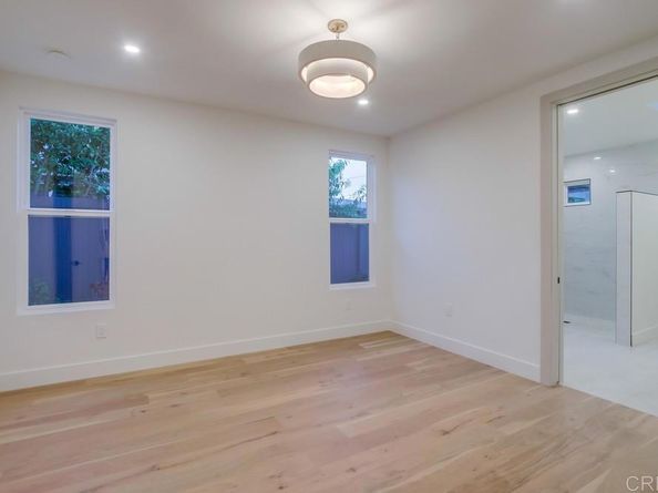 5380 Los Robles Drive, Carlsbad CA 92008