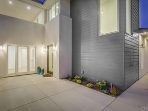 5380 Los Robles Drive, Carlsbad CA 92008