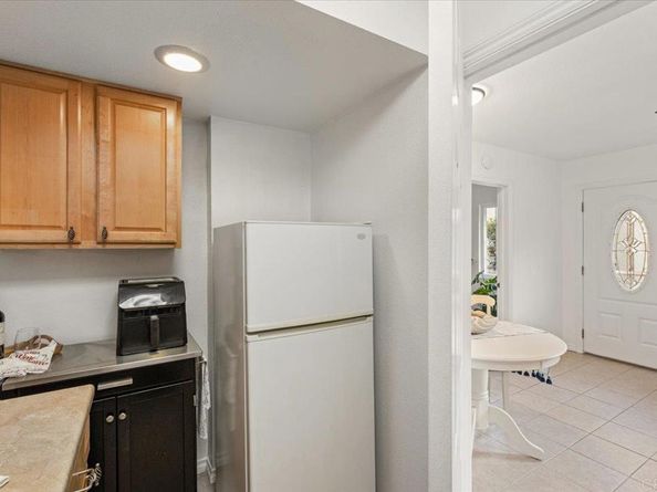 4772 Gateshead Road, Carlsbad CA 92010