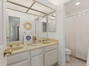 4772 Gateshead Road, Carlsbad CA 92010