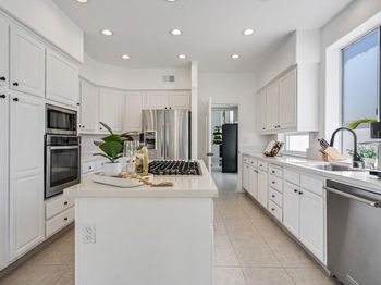 4926 Colusa Drive