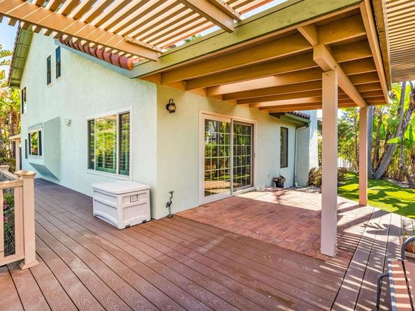 9802 Lyncarol Drive, La Mesa CA 91941