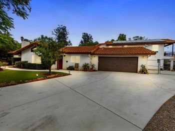 1402 Rimrock Drive