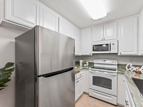 6330 Genesee Ave 220, San Diego CA 92122