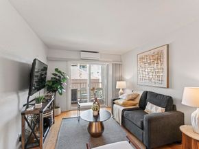 6330 Genesee Ave 220, San Diego CA 92122