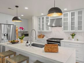 742 Snapdragon Street, Encinitas CA 92024
