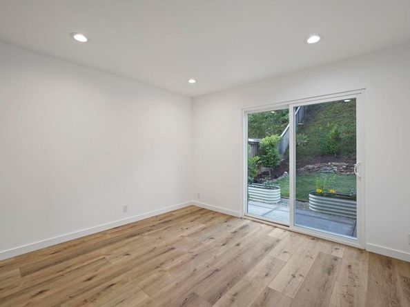 742 Snapdragon Street, Encinitas CA 92024