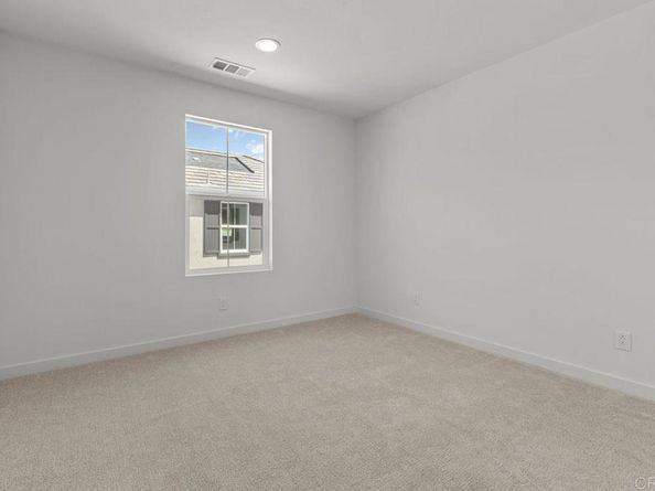 748 Kingbird Loop, Oceanside CA 92058