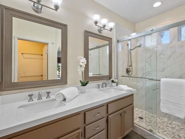 6104 Citracado Circle, Carlsbad CA 92009