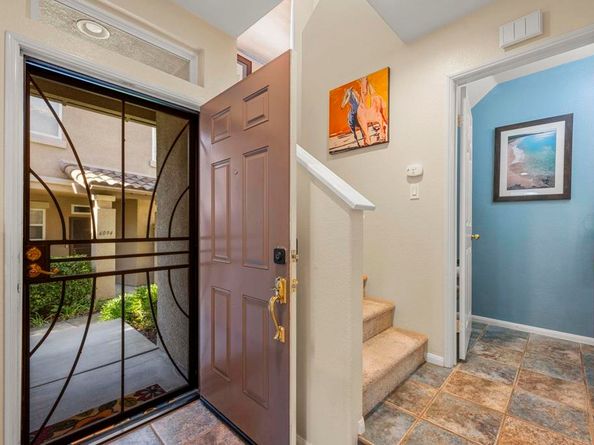 6104 Citracado Circle, Carlsbad CA 92009