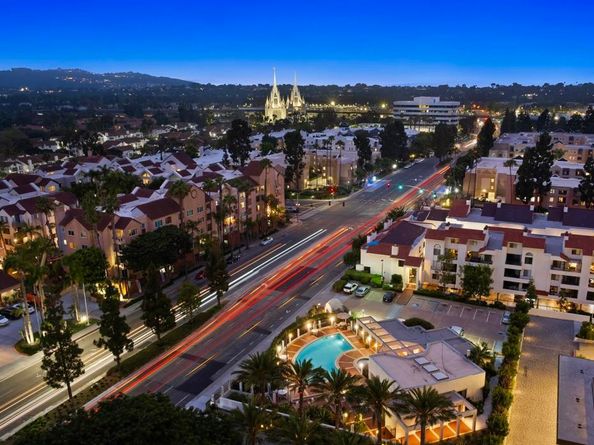 3890 Nobel Drive 1505, San Diego CA 92122
