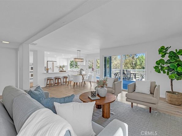 931 kings canyon Road, Brea CA 92821