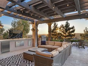 2 Thomas Road, Ladera Ranch CA 92694