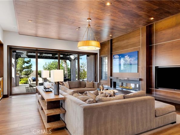 2 Thomas Road, Ladera Ranch CA 92694