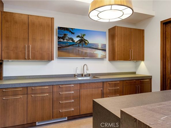 2 Thomas Road, Ladera Ranch CA 92694