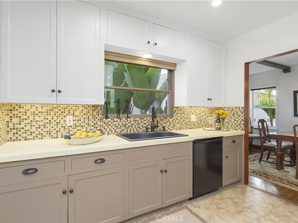 3736 Gaviota Avenue, Long Beach CA 90807