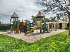 10 Laconia, Irvine CA 92614