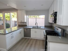 10 Laconia, Irvine CA 92614