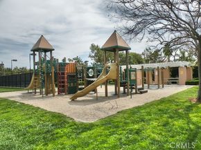 10 Laconia, Irvine CA 92614