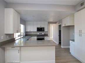 10 Laconia, Irvine CA 92614