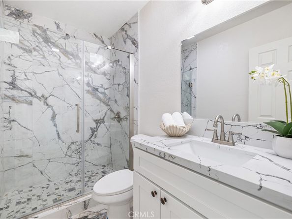 3876 Olmsted Avenue, Los Angeles CA 90008
