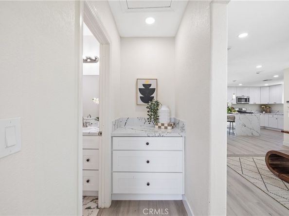 3876 Olmsted Avenue, Los Angeles CA 90008