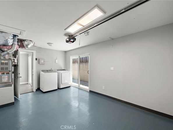 301 N Bewley Street, Santa Ana CA 92703