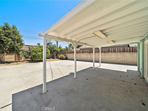 301 N Bewley Street, Santa Ana CA 92703