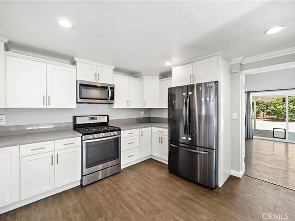 301 N Bewley Street, Santa Ana CA 92703