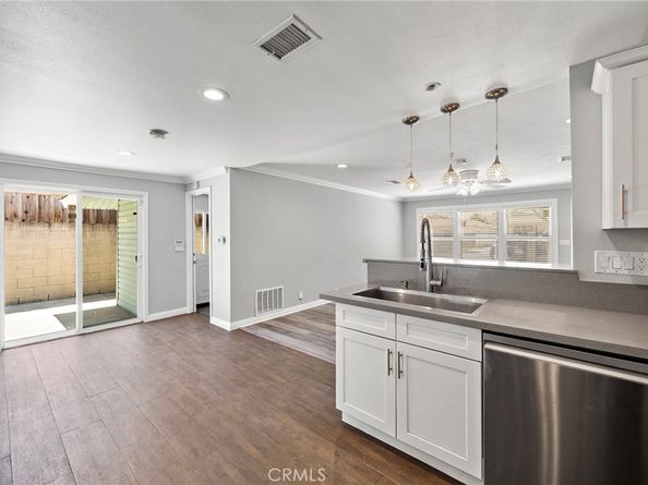301 N Bewley Street, Santa Ana CA 92703