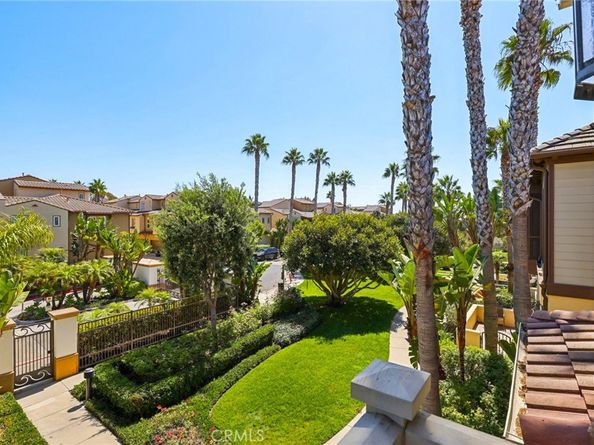 21254 Lorca Circle, Huntington Beach CA 92648