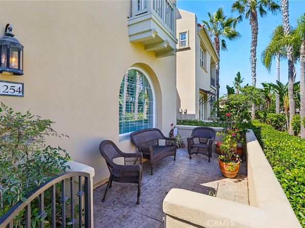 21254 Lorca Circle, Huntington Beach CA 92648