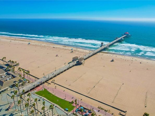 21254 Lorca Circle, Huntington Beach CA 92648
