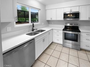 4402 Chickadee Way, Oceanside CA 92057