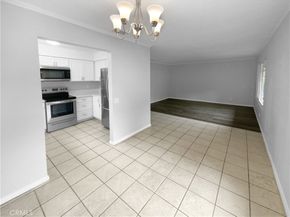 4402 Chickadee Way, Oceanside CA 92057