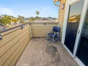 706 Oceanhill, Huntington Beach CA 92648